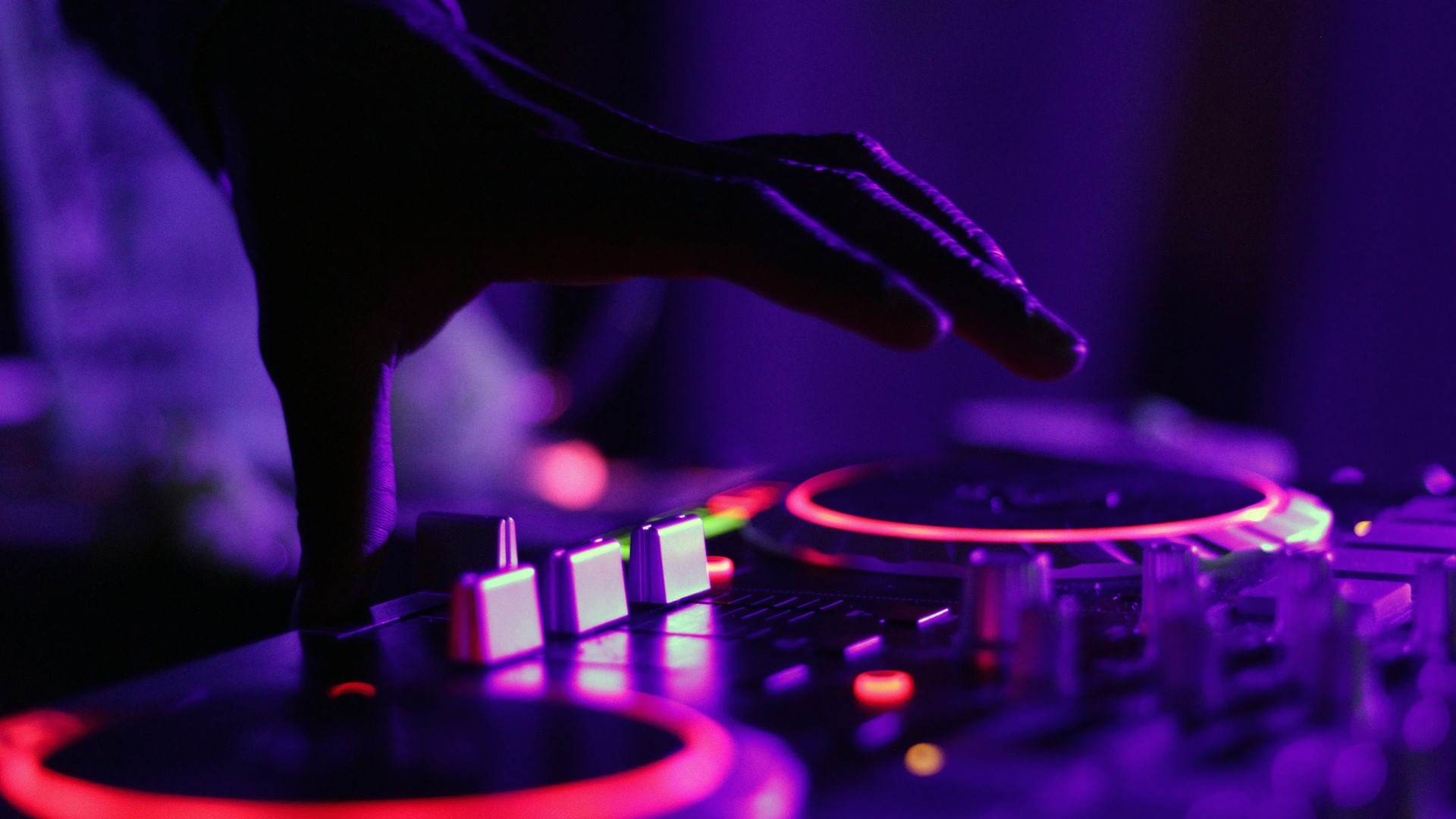 concert party bus service